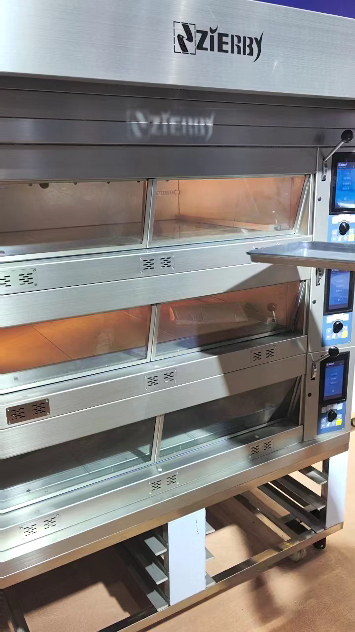 餐厅烤箱新品引领科技烹饪风潮，革命先锋，美味与健康并行不悖