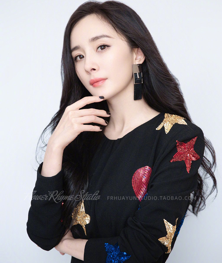 如何成为耀眼的演艺之星，带星明星的秘诀与成长之路