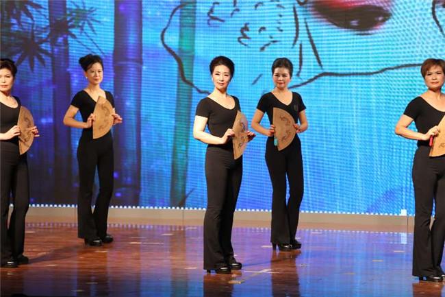 女子形体比赛全程指南，从新手到专家之路